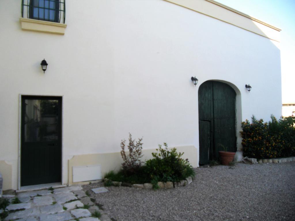 Corte Lo Jucco Taranto Exterior foto